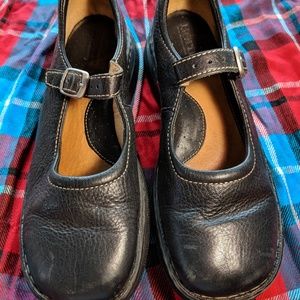 Born black mary janes 8.5 /40